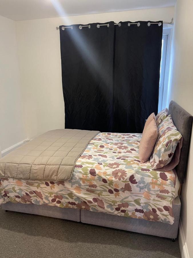 Lovely Room In Bristol 5 Exterior foto